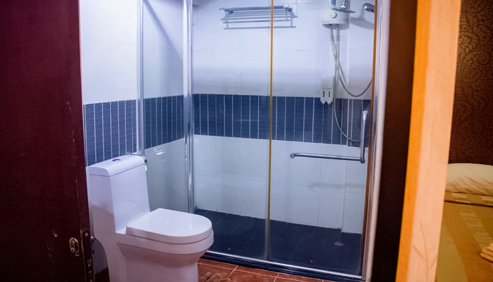 هتل ویزیتینگ کارد ریزورت بانکوک